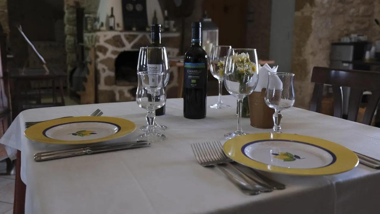 Bauernhof Fattoria Manostalla Villa Chiarelli Balestrate Italien