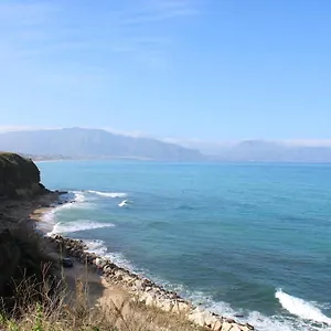  Appartamento La Stanza Vicino Al Mare , Una Camera Da Letto E Bagno Con Balcone Vista Mare
